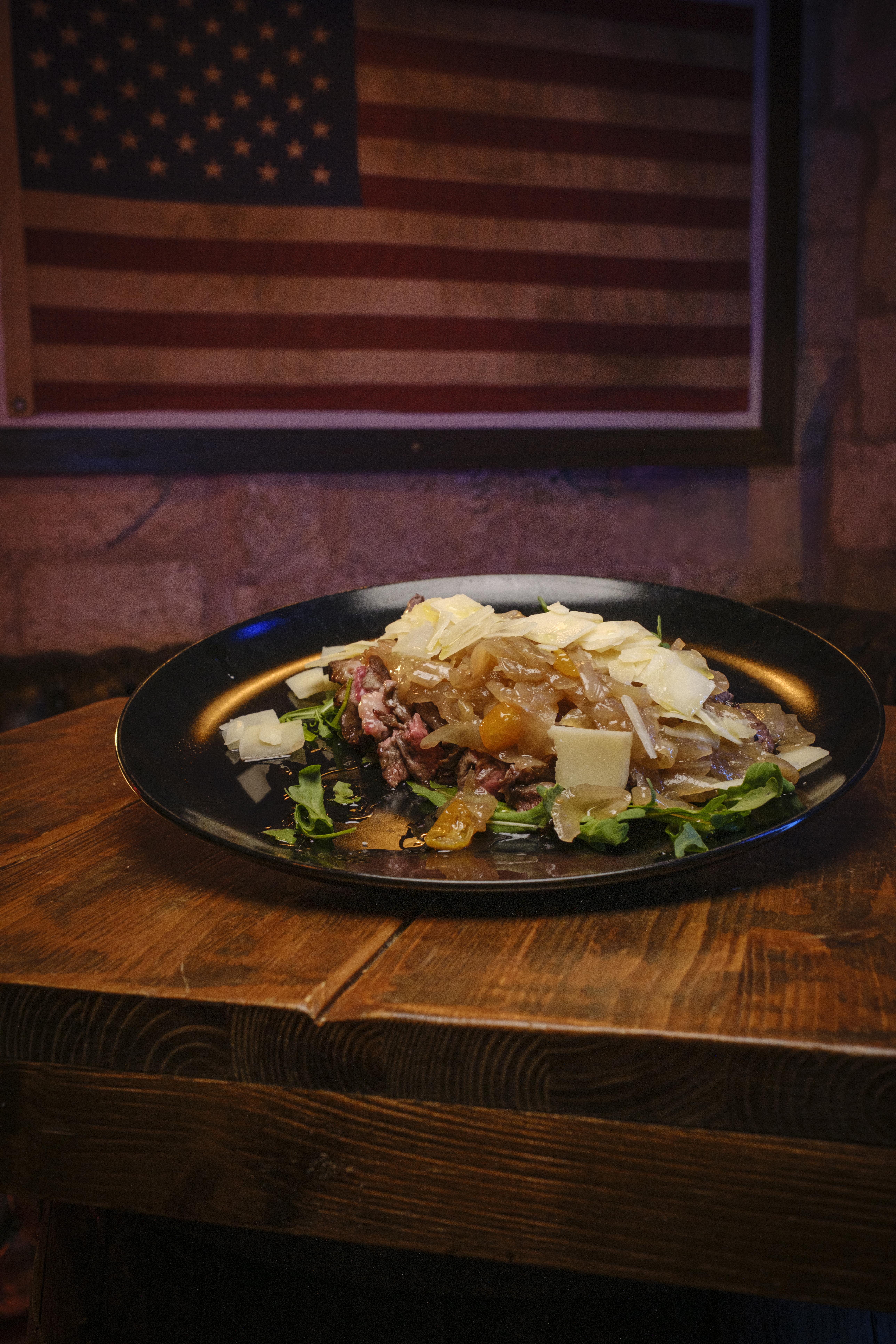 Cut onion beef — Carne alla brace Road 66
